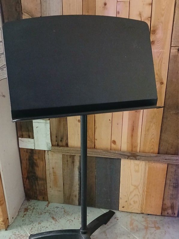 Wagner Heavy Duty Music Stand