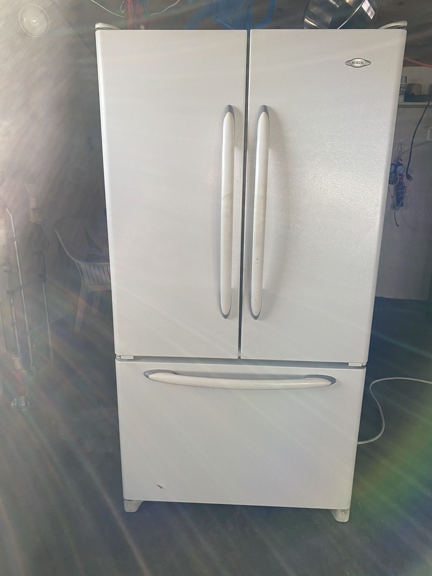 Refrigerator