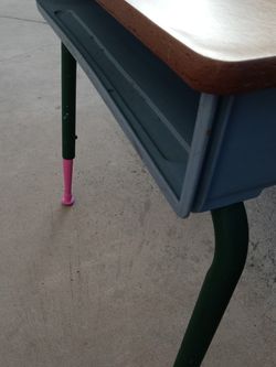 Child Desk