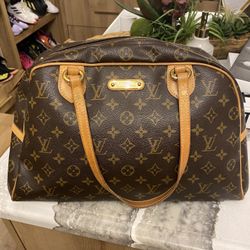 Authentic Louis Vuitton Purse