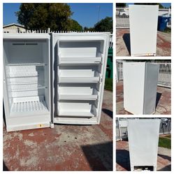 Frigidaire  Freezer  Upright 11 Cubic Ft 