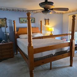 Ashely Queen Size 4-Post Wood Bed Frame