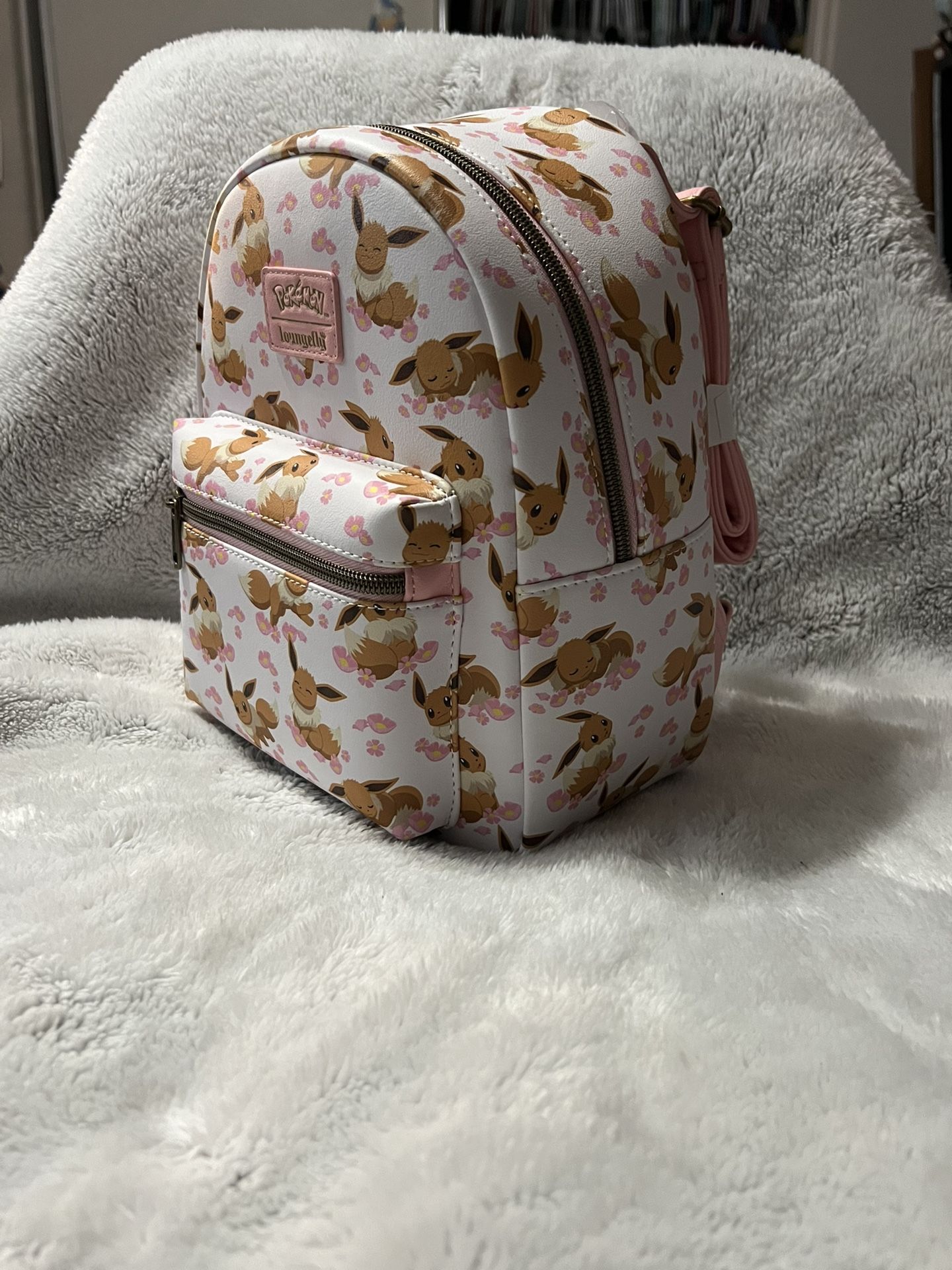 Pokemon Eevee Floral Mini-Backpack - Entertainment Earth Exclusive