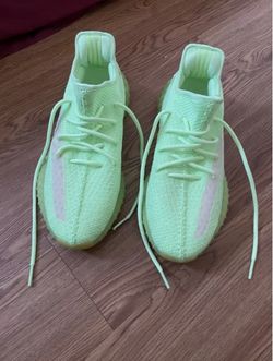 Yeezy 350 ‘Glow’