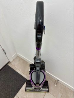 Powerlifter Swivel Pet Vacuum Cleaner