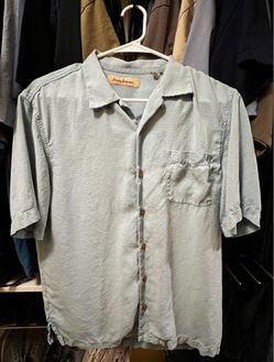 Variety of Retro Men’s Hawaiian and camp shirts