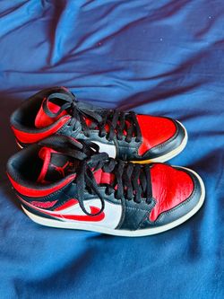 Air Jordan’s 1 Retro High Top Red &White&Black Size 8