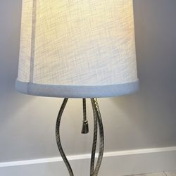 Antique Brass Lamp Underwriters Laboratories w/ Shade