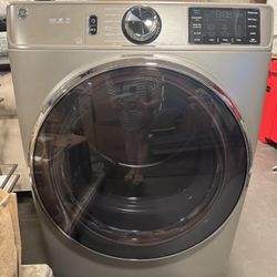 GE Washer And Dryer Set