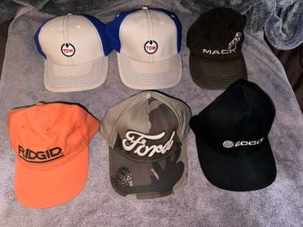 Lot Of 7 Men’s Hats - New And Used