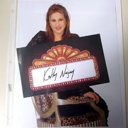 Autographs Kathy Najimy Hand Signed Thin Stock Card 