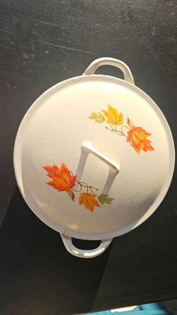 Vintage cast iron pot