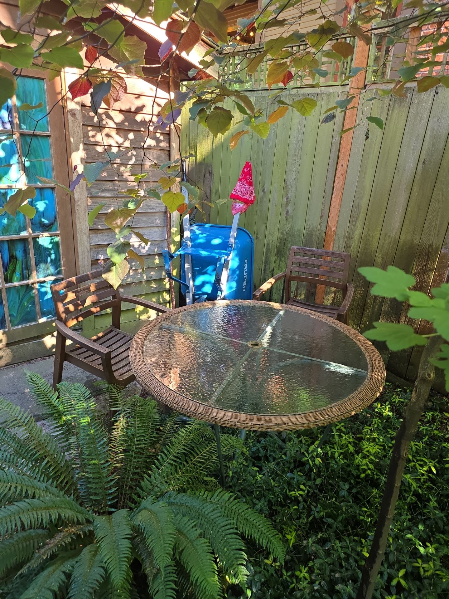 Hammered Glass Sunbrella Table + 2 Wooden Chairs