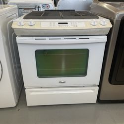 Used Whirlpool 30” Range gas Slide In / 3 Months Warranty