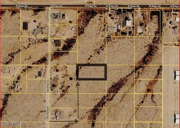 Buckeye 1.25 acres For Sale with Water
