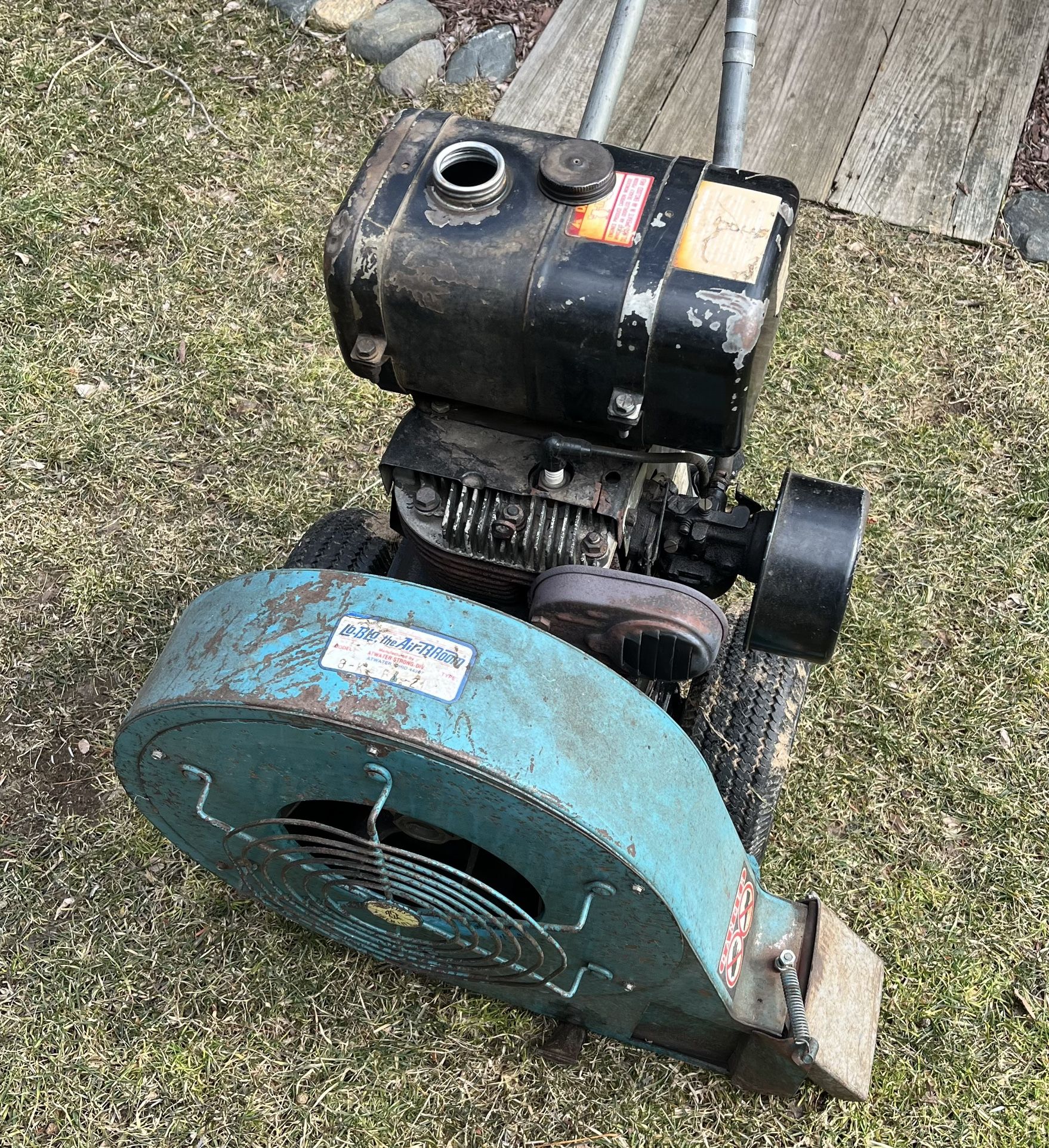 8HP GROUND BLOWER $65
