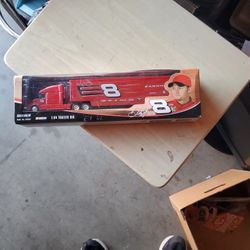Dale Earnhardt Jr Trailer Rig Diecast