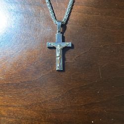 Silver-toned Jesus crucifix pendant necklace