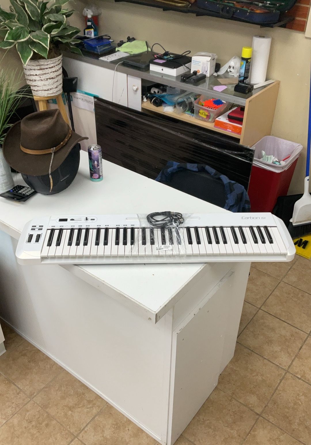 Samson Carbon 61 MIDI Keyboard