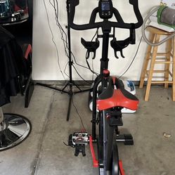 SCHWINN IC4 INDOOR CYCLING BIKE