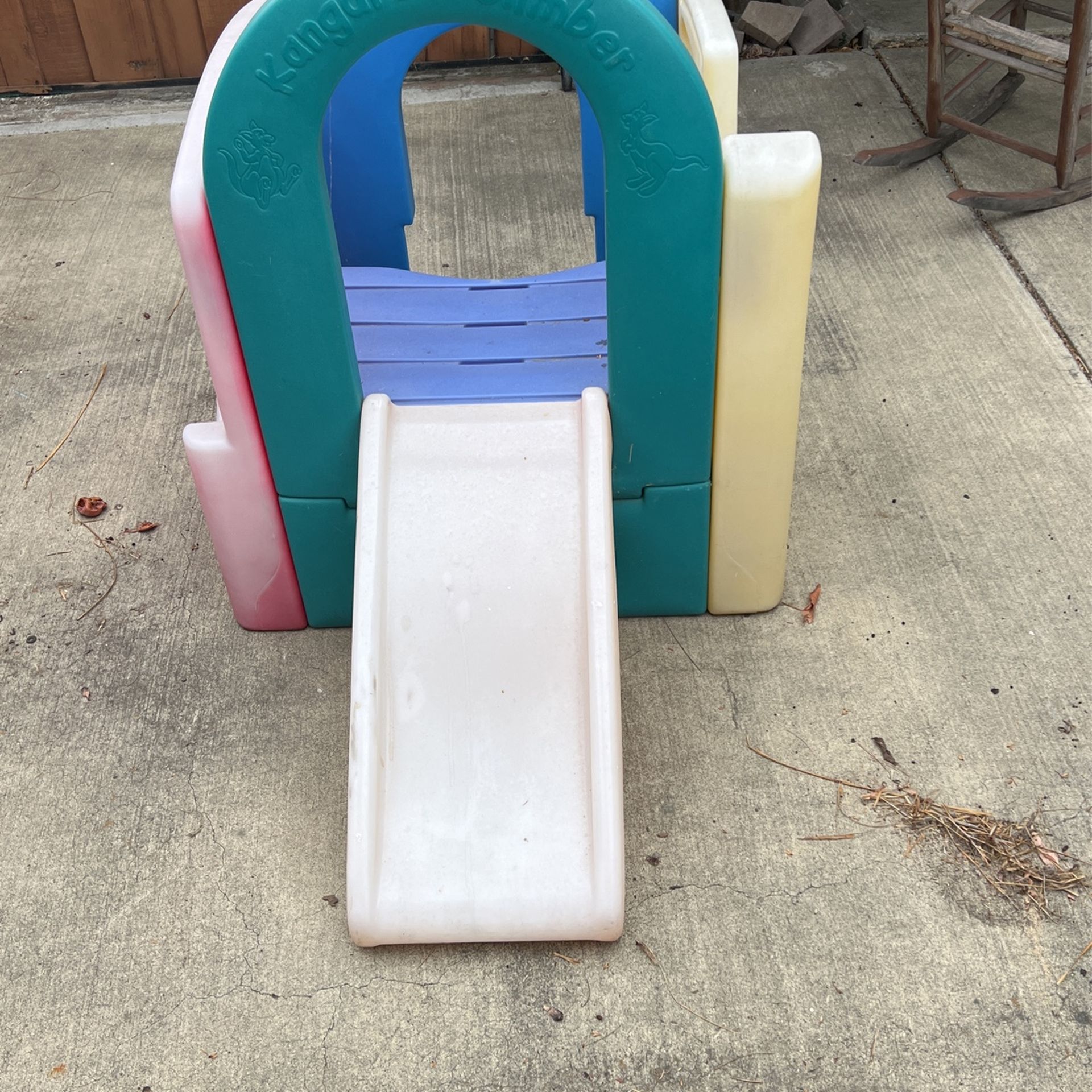 Kangaroo Toddler Outdoor Play Set