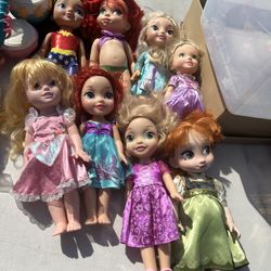 8 Dolls X $55 As Is