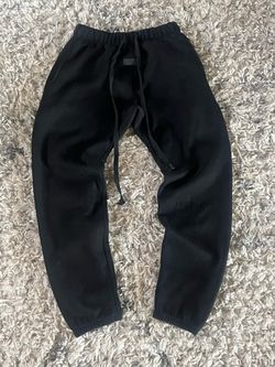 Black Fear of God Essentails bottom S