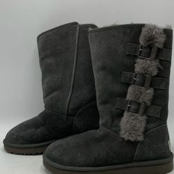 Ladies Uggs Grey Suede Buckle Boots Size 8M