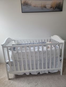 3-in-1 convertible CRIB