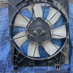 HONDA ELEMENT CONDENSER FAN & SHROUD 