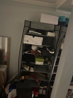 Shoe holder
