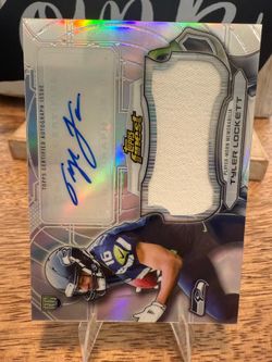 2015 Topps Finest Tyler Lockett rookie patch autograph card