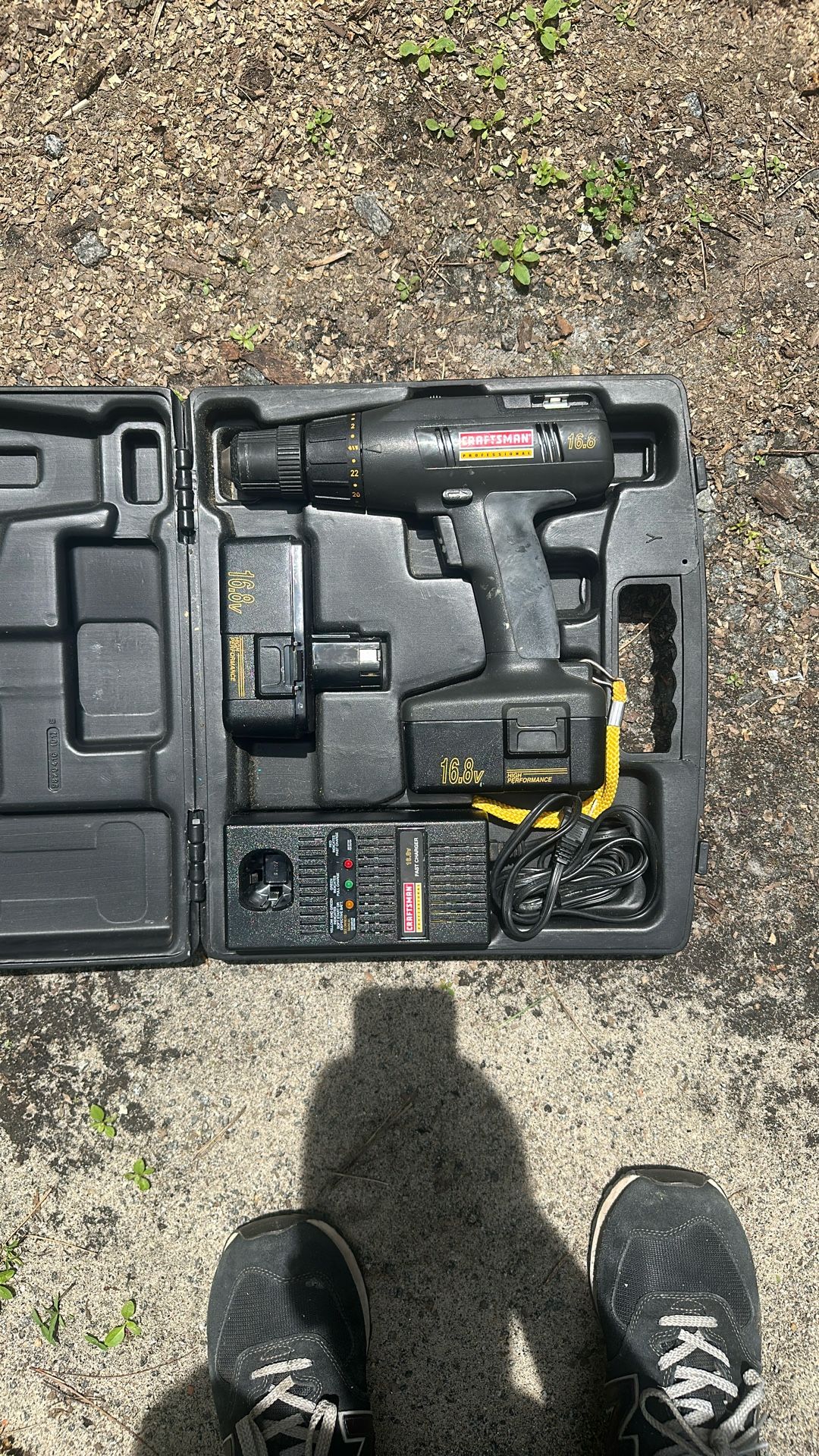 Craftsman Professional 16.8V Driver Drill