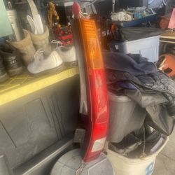 2002 - 2004 Honda CRV light Only