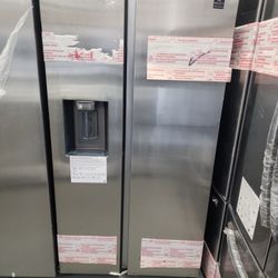 STAINLESS STEEL SIDE BY SIDE FRIDGES