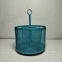 Teal Spinning Mesh Pencil Organizer – Excellent Condition 