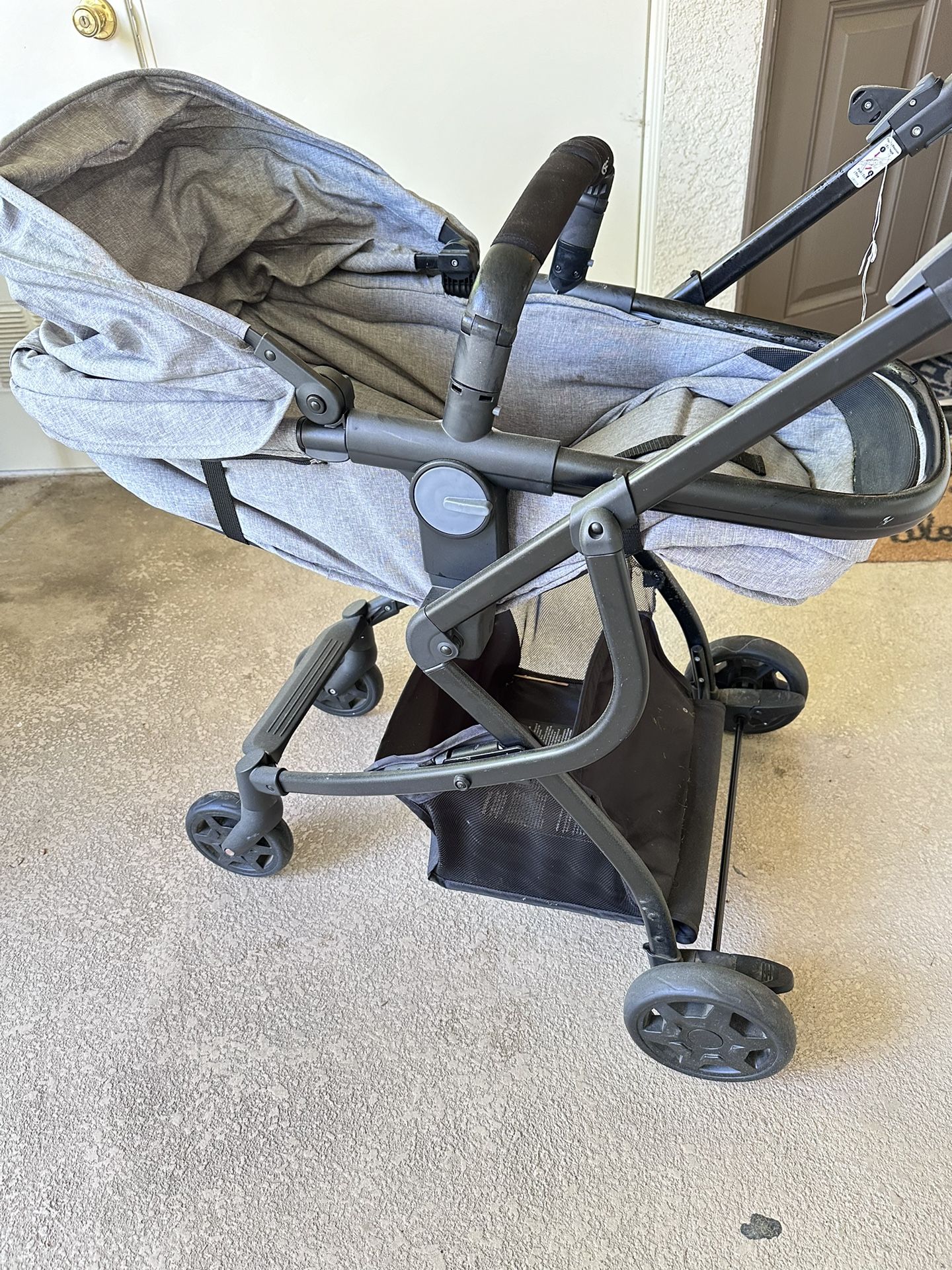 Stroller 