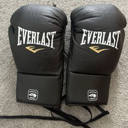 Everlast MX2 Pro Fight Gloves 8oz