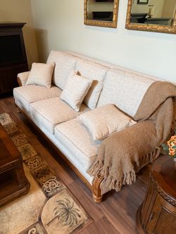 Tommy Bahama sofa, two chairs and automate. Newer no smoke no pets