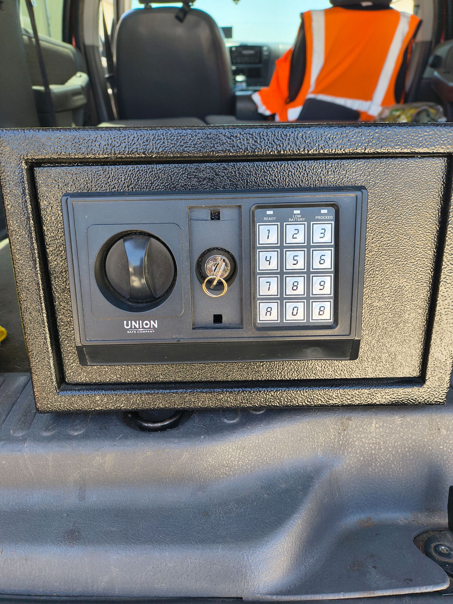 Electric safe