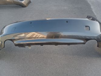 2006-2012 Lexus GS350 Back Bumper With Parking Assistance Sensors OEM.