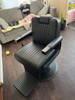 Maverick Barber Chair