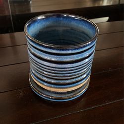 Blue Stripped Pot