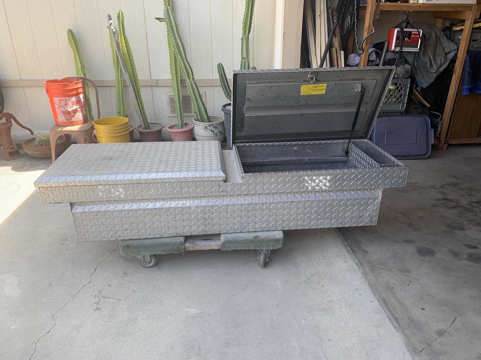 Truck Tool Box
