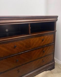 Ashley Cherry Wood Dresser