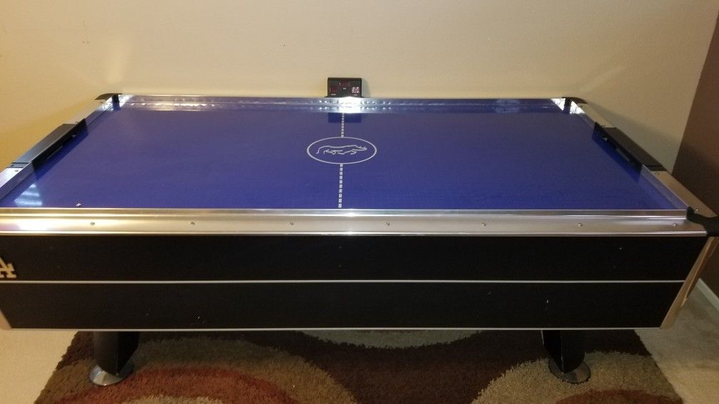 Rhino air hockey table for Sale in Fontana, CA OfferUp