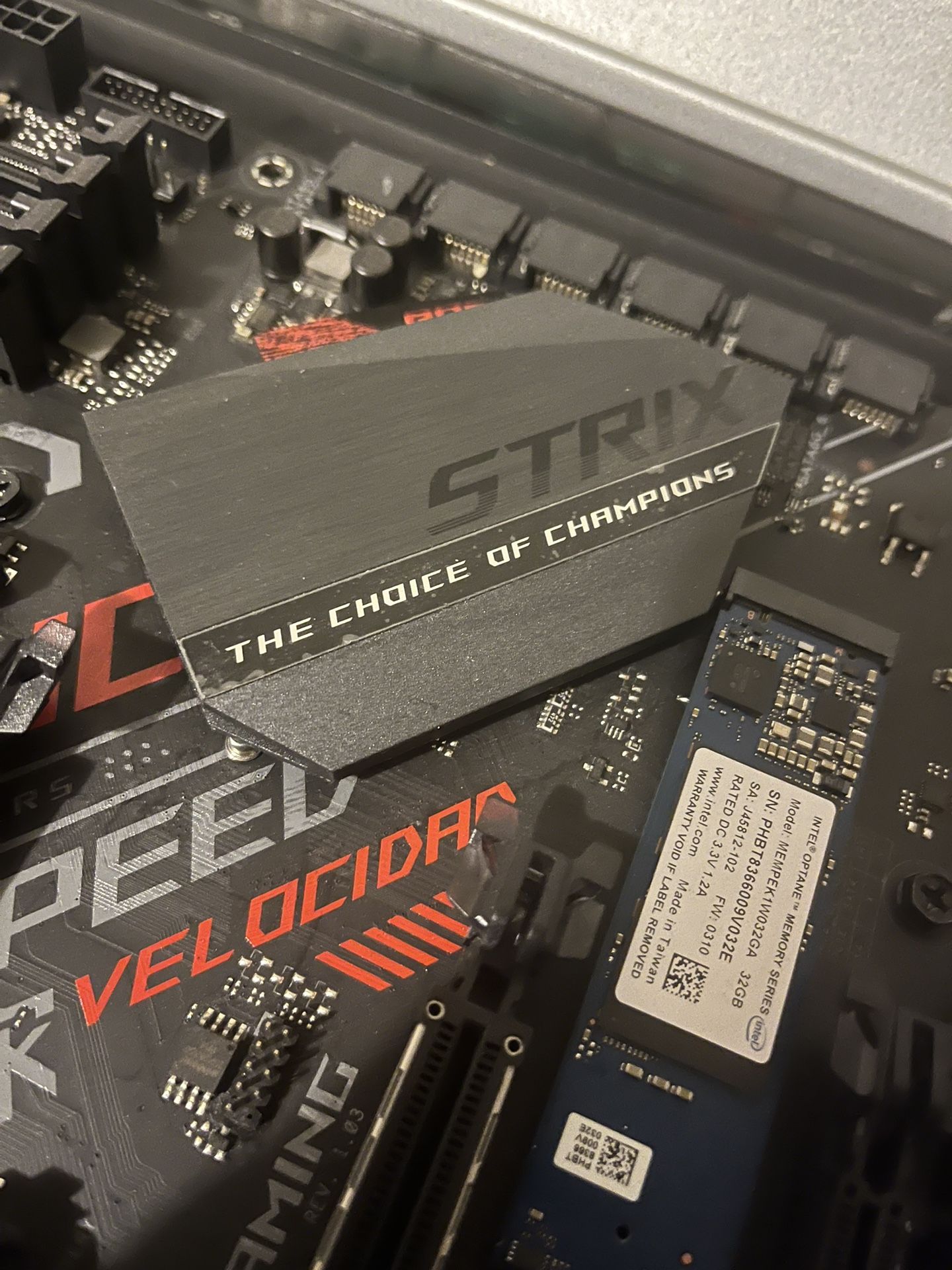 Gaming motherboard With CPU/Memory