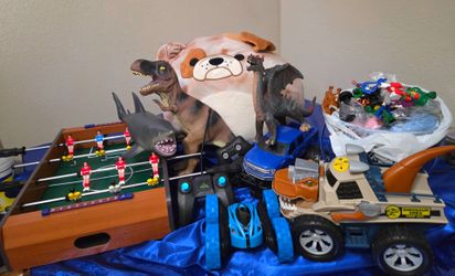 KIDS TOY LOT
