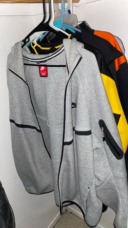 2xl Nike Tech
