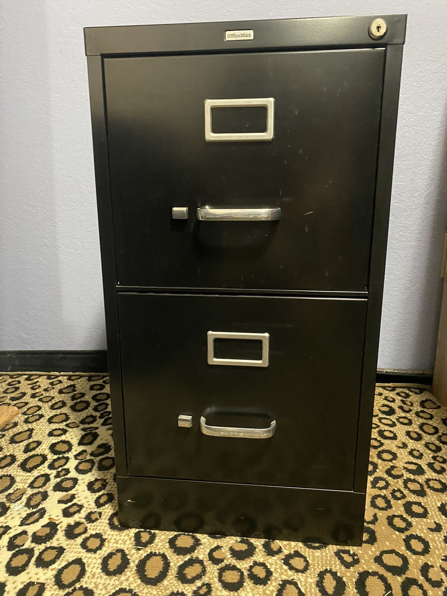 2 File Cabinets For $20